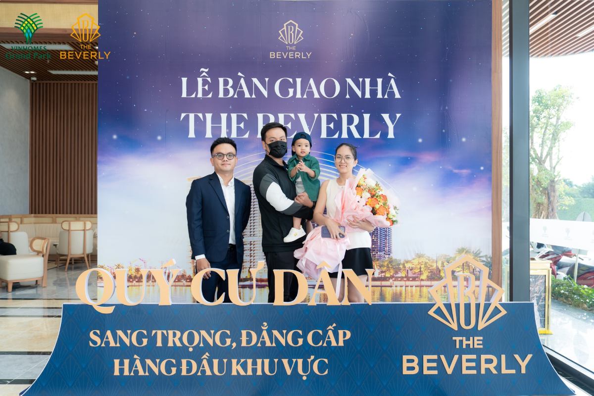 lễ bàn giao căn hộ The Beverly